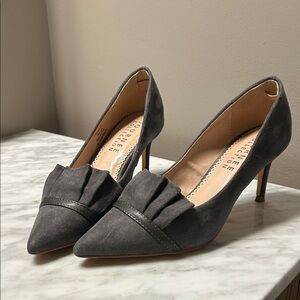 Journee Collection Charcoal Suede Heels